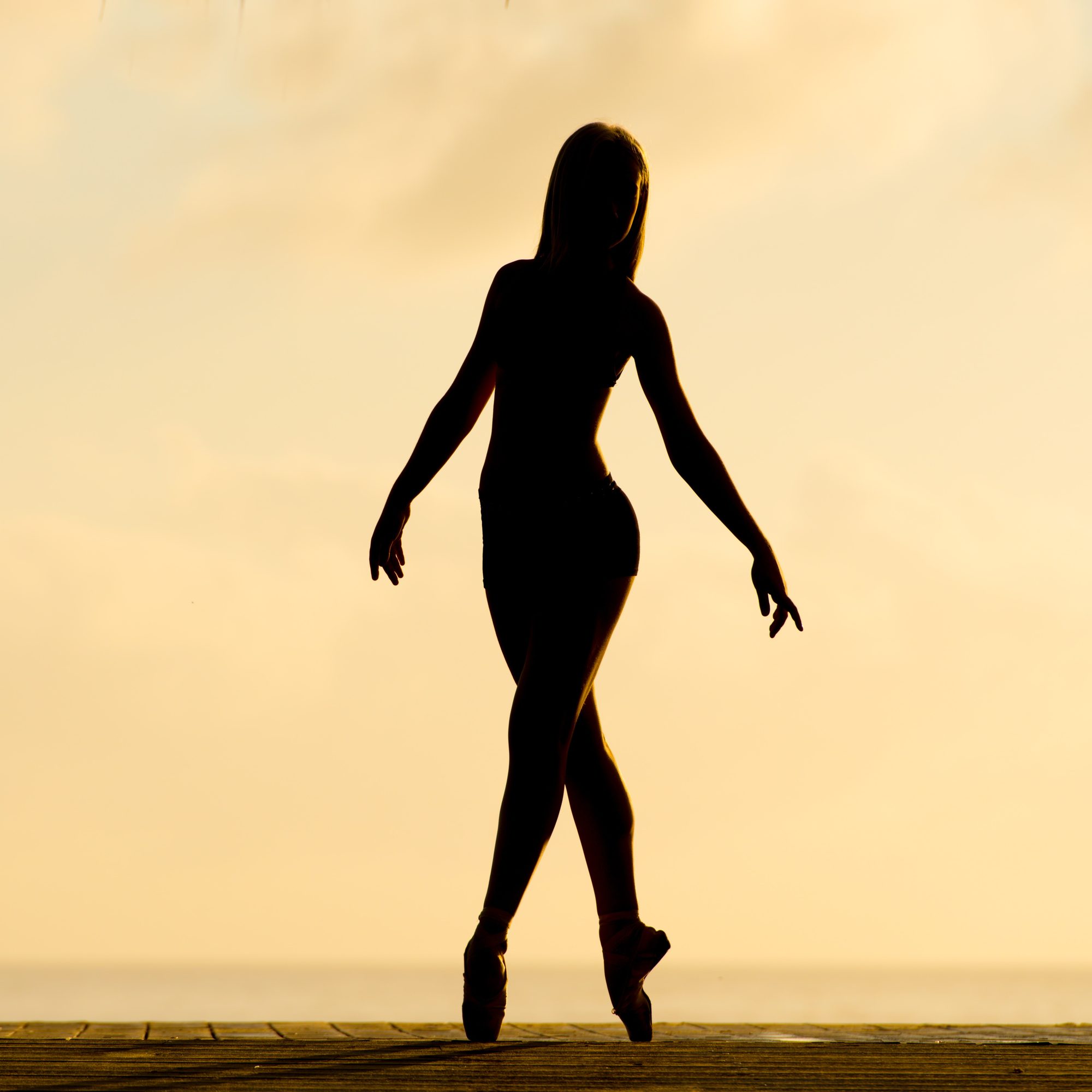 Photo of a ballerina as illustration to the text Liz' Sensuality - I Do Not Feel Sexy
Photo by David Hofmann on Unsplash