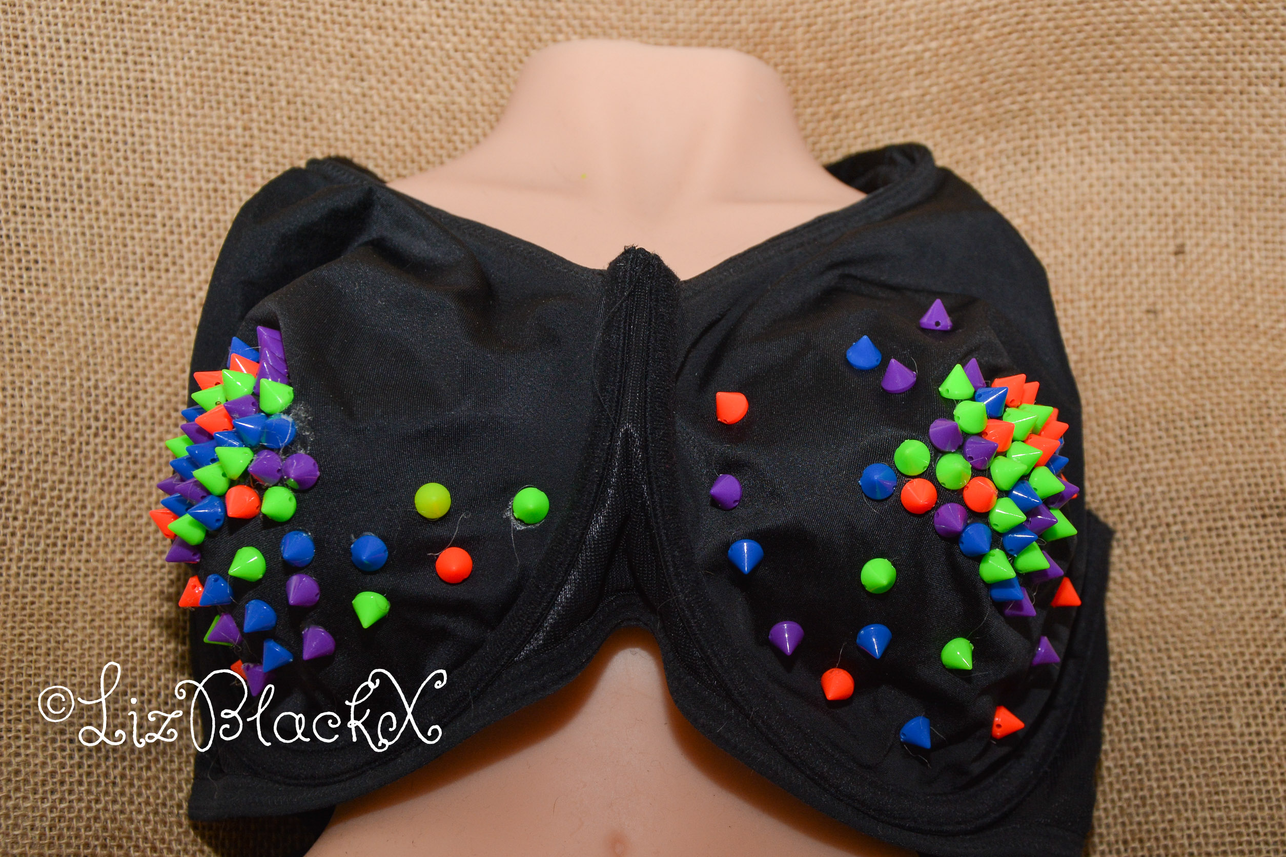 DIY Bra of Torture – Hypoallergenic, Without Metal!